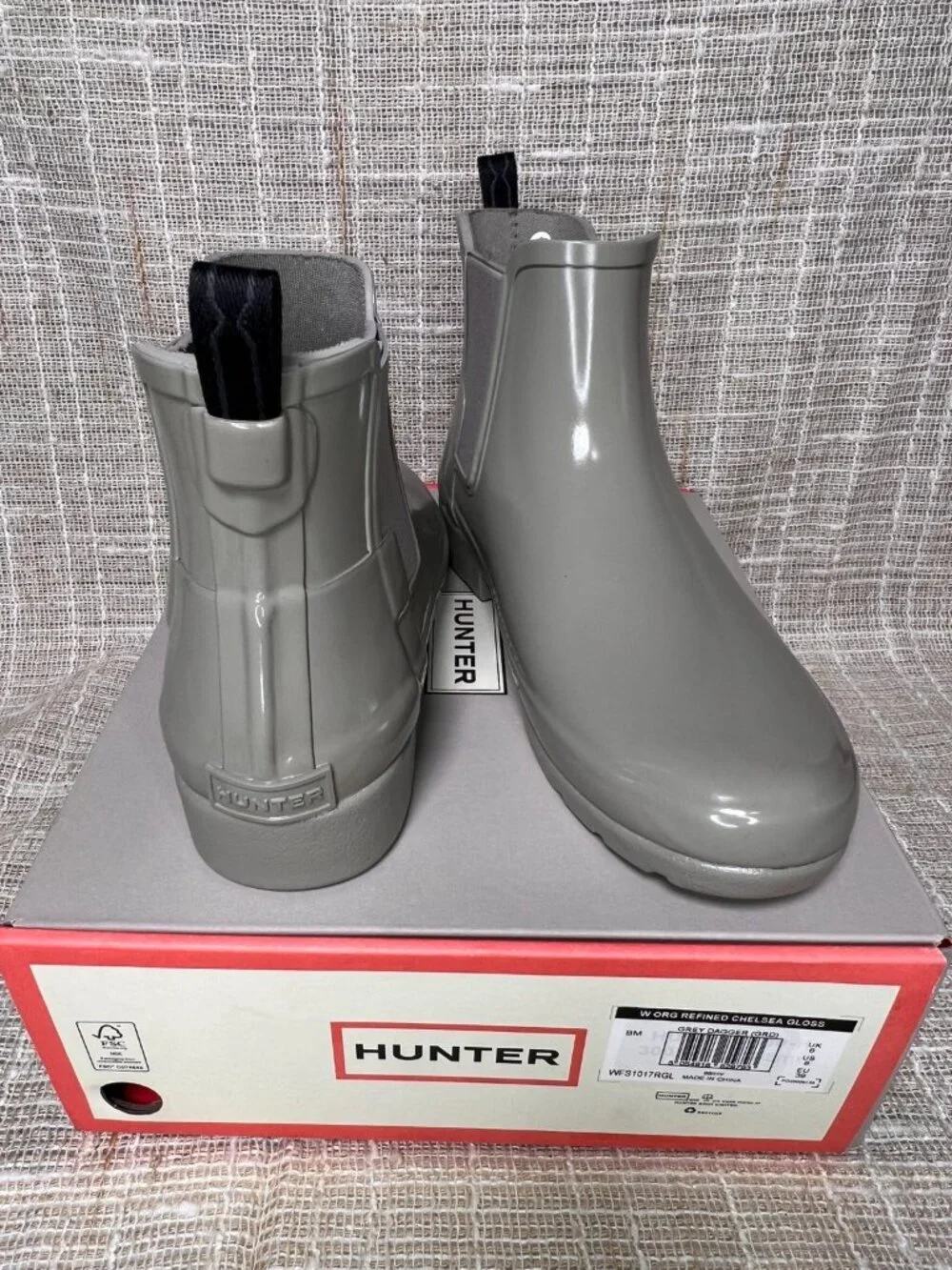 Hunter Original Refined Chelsea Gray Glossy Pull On Rain Boots Women’s US 8
